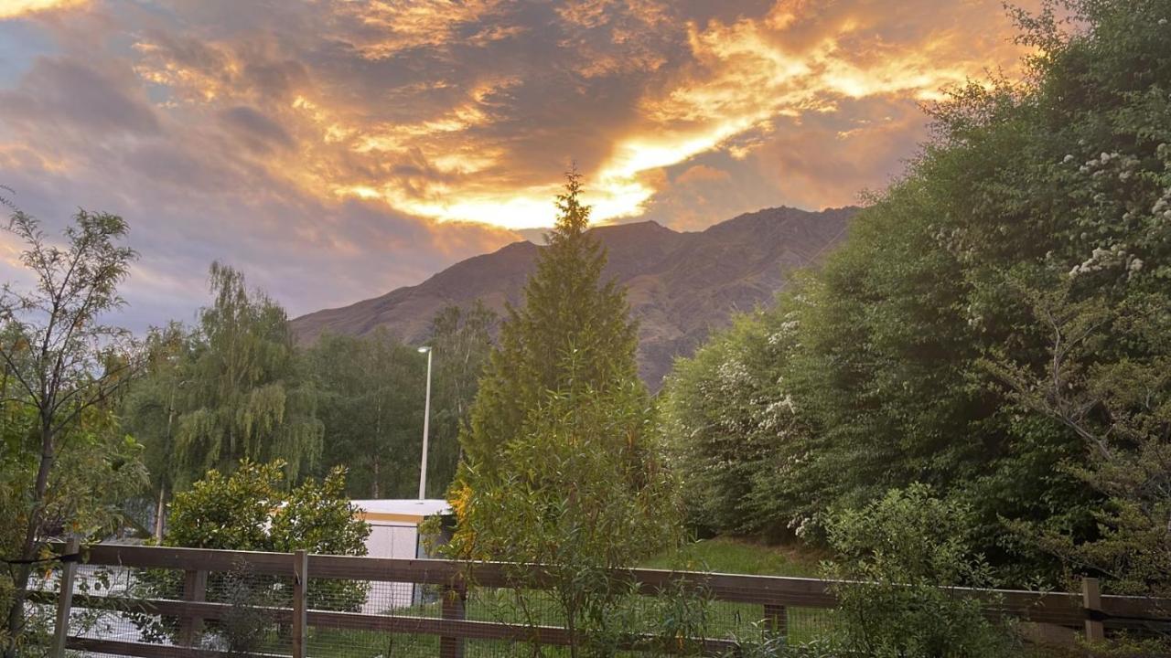 Garden Apartment Queenstown Exterior photo